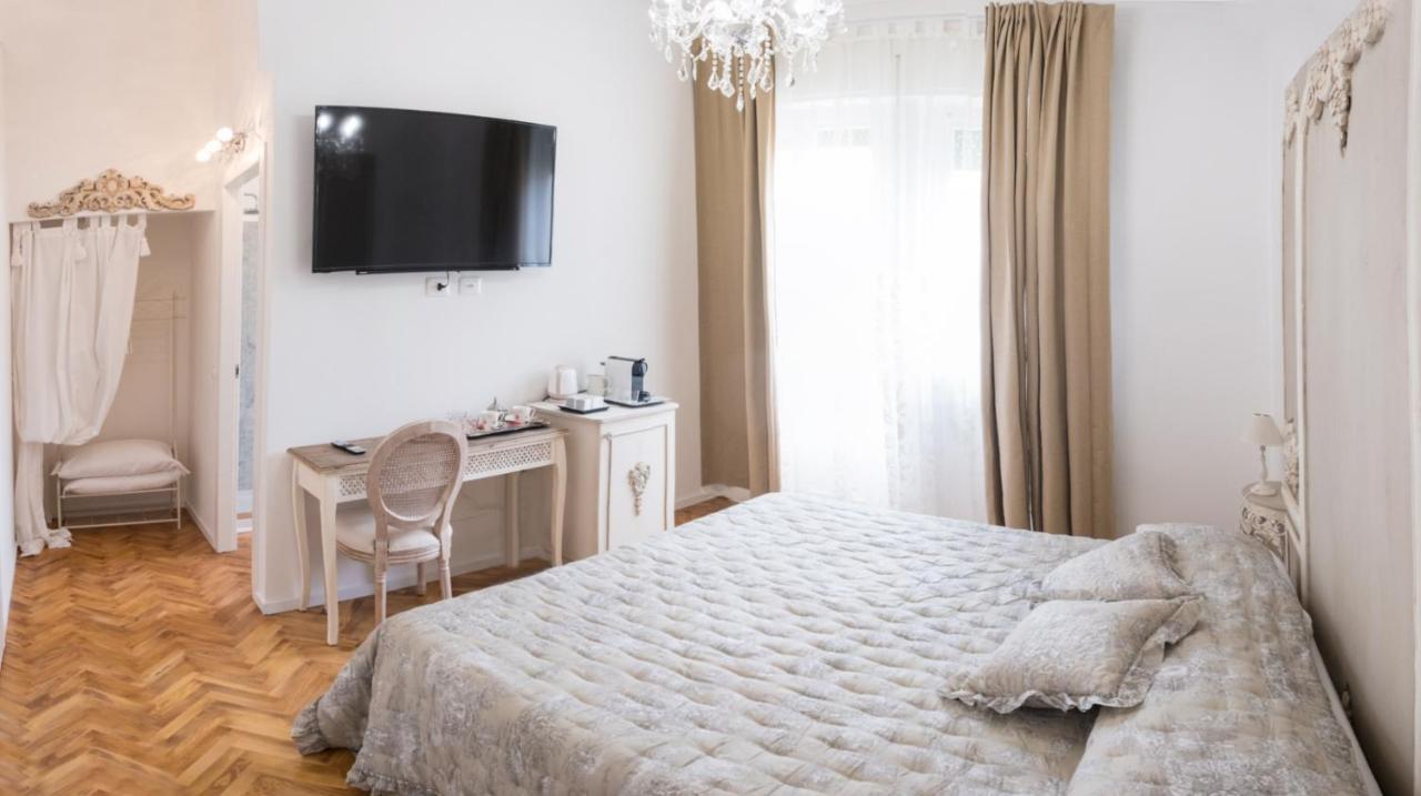 Althea Apartment Viareggio Exterior foto